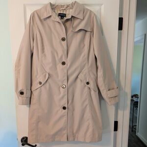 LANDS END Beige Beltless Mac Style Trench Coat 10-12 size fits more large